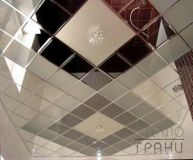 Зеркальные потолки
